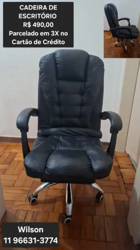 Cadeira para escritório de luxo semi nova com dois meses de uso - 490,00 reais.