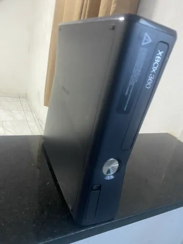 Xbox 360 S (Leia a Descrição)