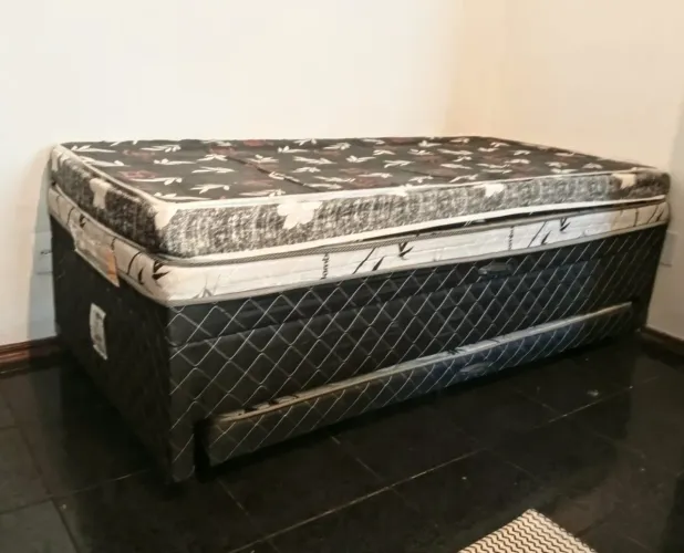 Cama Baú Solteiro com Cama Auxiliar