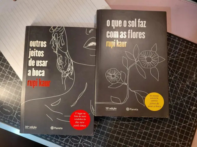 Combo Livros Rupi Kaur<br>Outro Livros s jeitos de usar a boca<br>O que o sol faz com as flores<br>