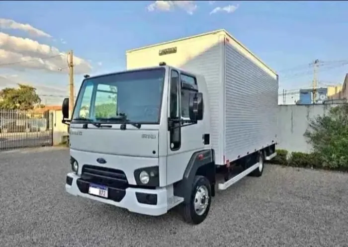 Vendo caminhao Ford cargo- entrada+parcelas