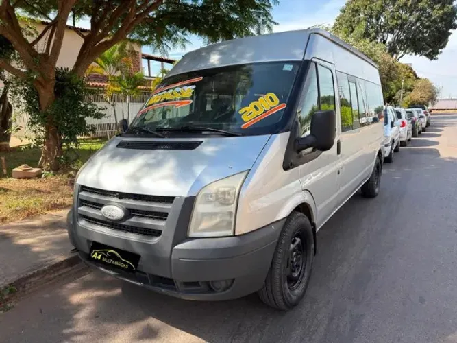 Ford Transit Van 3550 2.4 Tdci 14lug. Diesel 2010