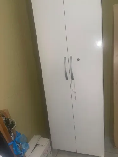 Roupeiro seminovo