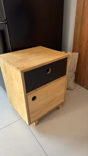 Mesa de cabeceira