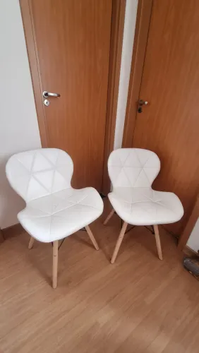 Conjunto cadeiras Charles Eames Estofada