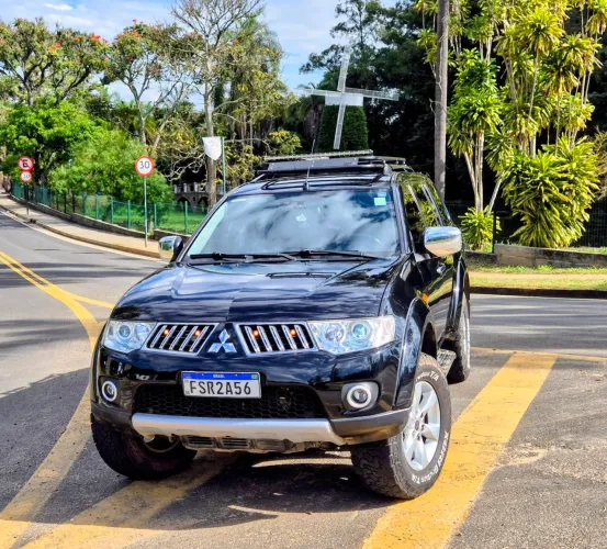 Mitsubishi Pajero Dakar/hpe 3.5 4X4 Flex 5P Aut. 2013