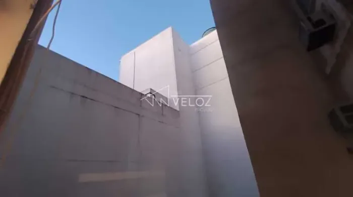 Kitnet/Conjugado - / Residencial / Centro