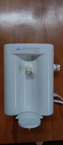 Purificador de água com refil de ozônio alcalino
