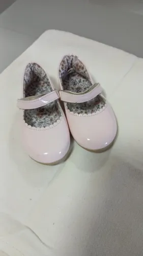 Sapatinho rosa envernizado bebê tamanho 21