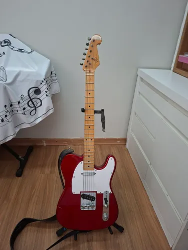 Guitarra telecaster SX com captadores malagoli
