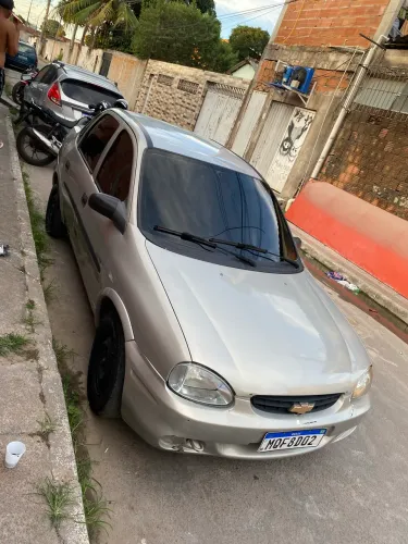 Chevrolet Corsa SED Class.life 1.0/1.0 Flexpower (álcool) 2005