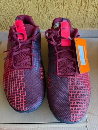 TÊNIS NIKE METCON 8 - TAMANHO: 45