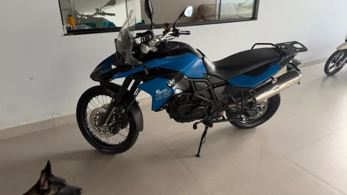 F800 com apenas 35mil km 