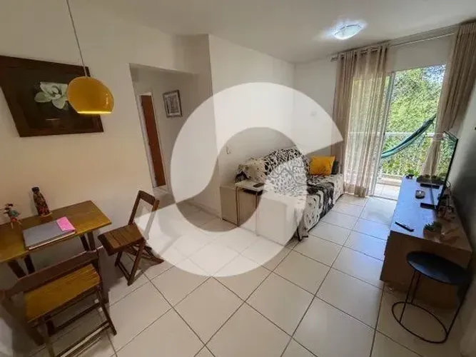 Apartamento com 2 dormitórios à venda, 65 m² por R$ 298.000,00 - Piratininga - Niterói/RJ