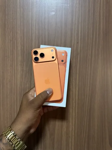 iPhone 17 Pro Max - 256gb ( impecável )