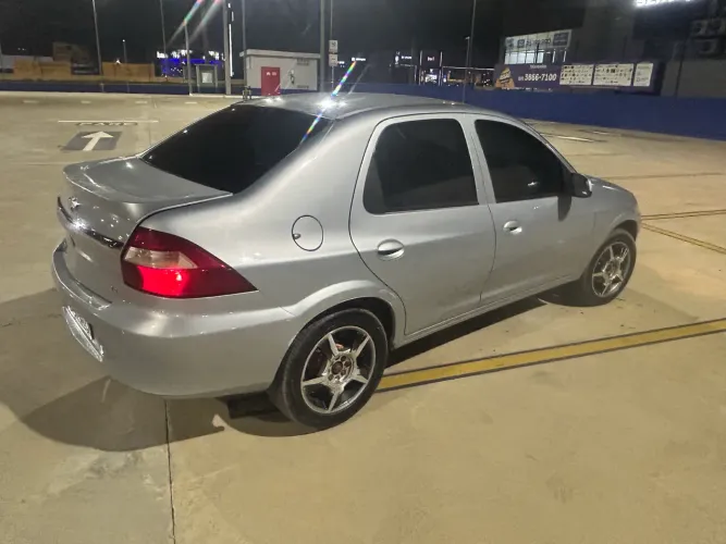 Chevrolet Prisma Sed. Maxx/ LT 1.4 8V Econof. 4P 2012