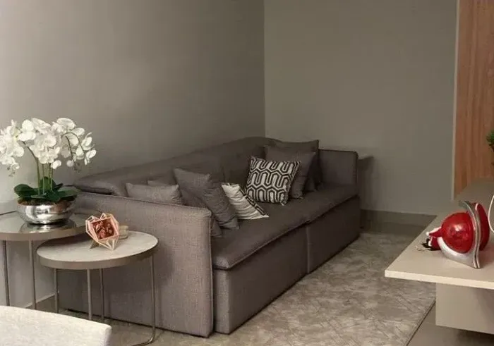 Apartamento com varanda gourmet no Copacabana