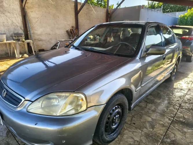 Honda Civic Sedan LX 1.6 16V Aut. 4P 2000