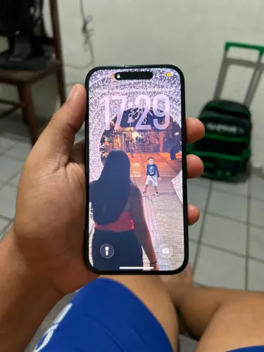 IPHONE 15 semi-novo