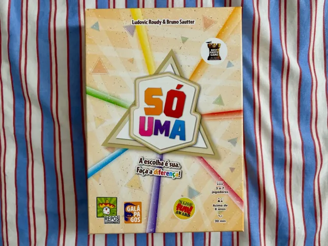 Só uma Jogo de tabuleiro Asmodee Galápagos party game boardgame