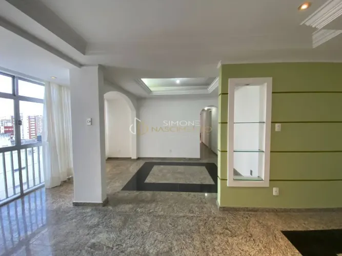 Amplo apartamento à venda no Canela, 4 Quartos, 01 suíte, revestido para 3, 129 m², nasc