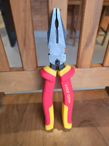 Alicate Vise Grip 9" Irwin com crimpador (do cabo vermelho) Raro.