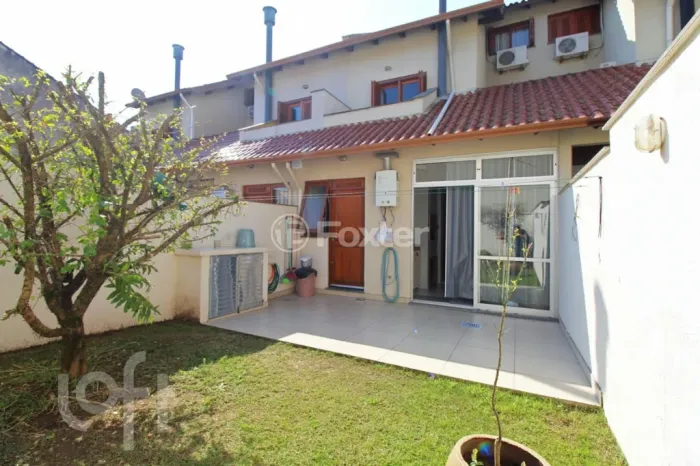 Casa à venda Rua Coronel João Pacheco de Freitas, Jardim Itu - Porto Alegre