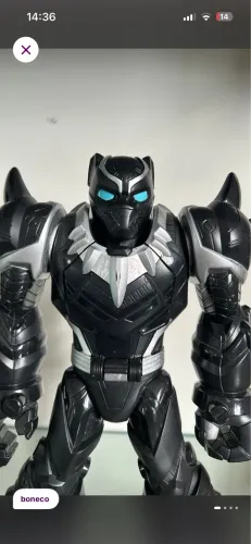 Brinquedo robô pantera negra 