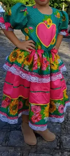 Vendo vestido de quadrilha infantil 