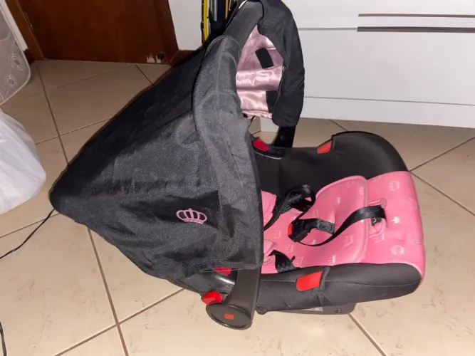 Bebê conforto (COSCO)