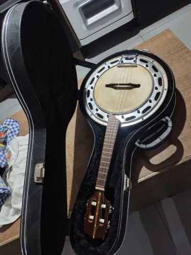BANJO ACOMPANHA CASE ÓTIMO ESTADO DE CONSERVAÇÃO