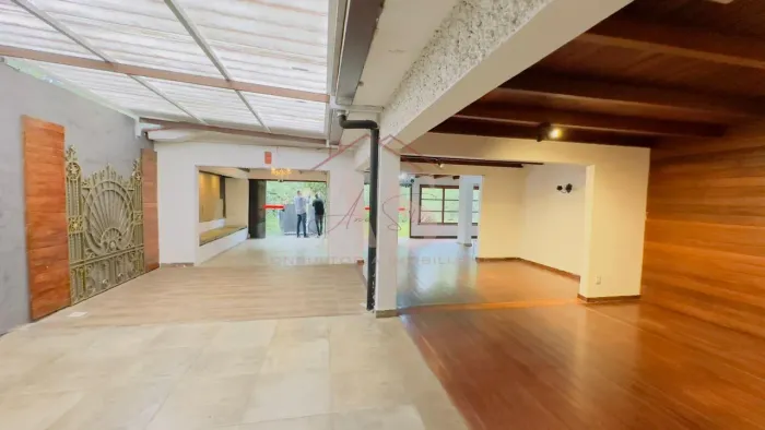Casa Comercial para Locação em Teresópolis, Várzea