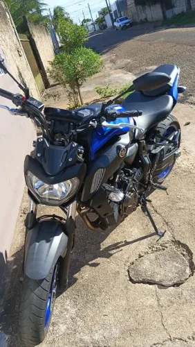 Vendo MT 07 ano 2024/2025 único dono.