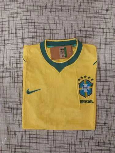 Camisa Nike Torcedor Brasil - Nova