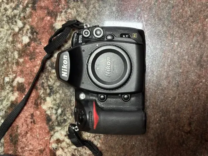 Nikon D700 - Seminova