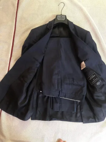 Terno Reda slim 50 cinza chumbo com riscas azuis quadriculado lindo 50