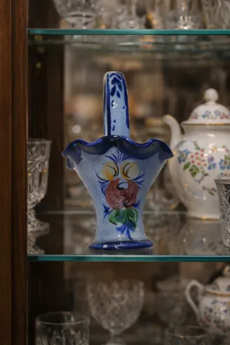 Cesta Decorativa em Faiança Portuguesa De Alcobaça em Azul Cobalto - década de 60