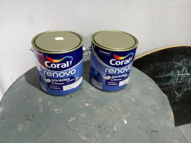 Tinta acrílico fosco branco Premium