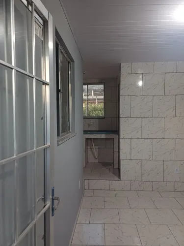**PRIMEIRA LOCAÇÃO** ALUGO QUITINETE EM MADUREIRA 