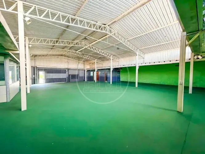 Galpão Comercial com 500m² para venda e locação no Socorro