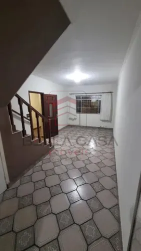 Sobrado a venda Vila Carrão com 3 quartos, 2 vagas e quintal
