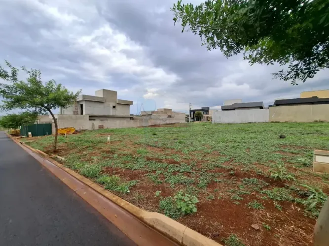 Terreno de 250m² à venda em condominio - Quinta da Mata