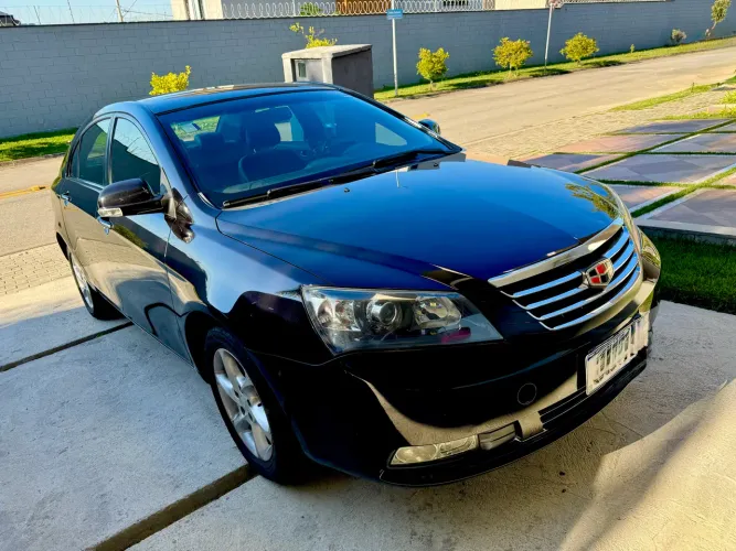 Geely EC7 1.8 16V 130cv 4P Mec. 2014