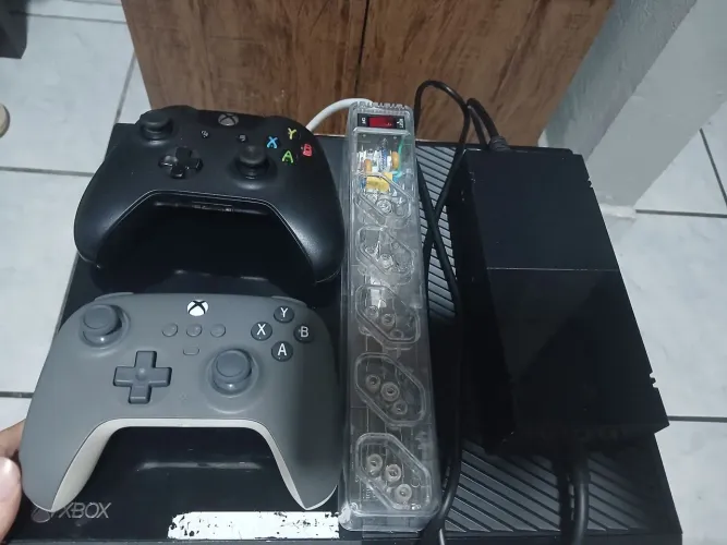 Xbox One perfeito estado