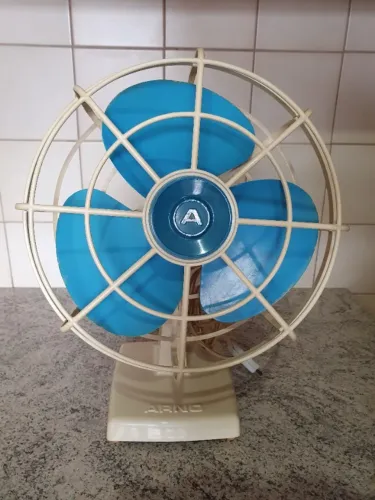 Ventilador Arno Vintage Fan 10 - Série VG - Funcionando