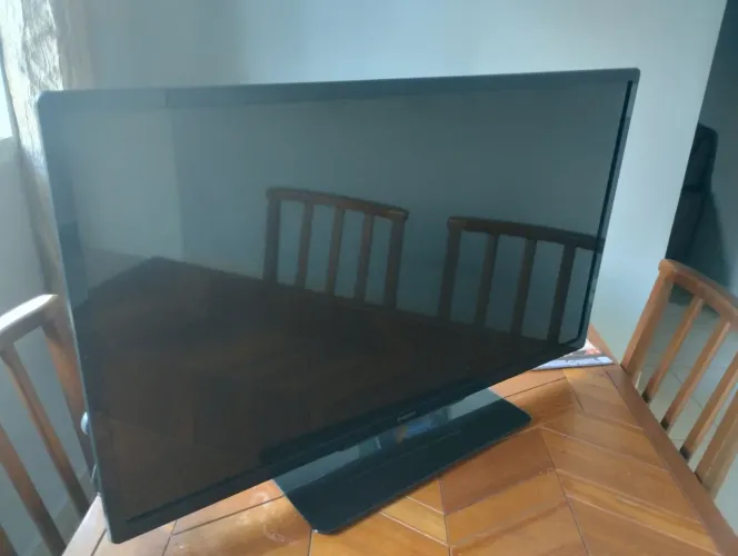 Tv Philips 42"