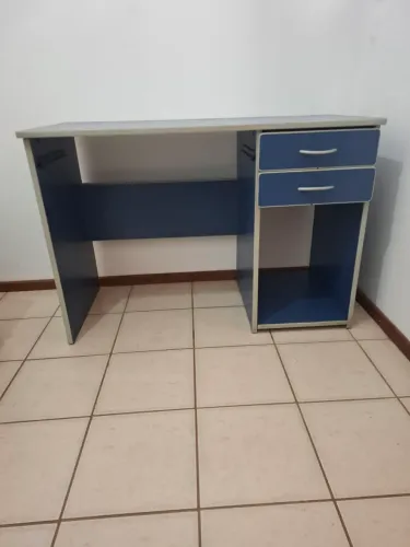 ESCRIVANINHA 111X51cm. 2 gavetas. Estado de Nova.
