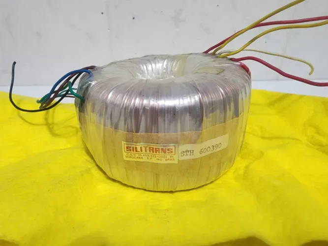 Transformador Cygnus PA800.
