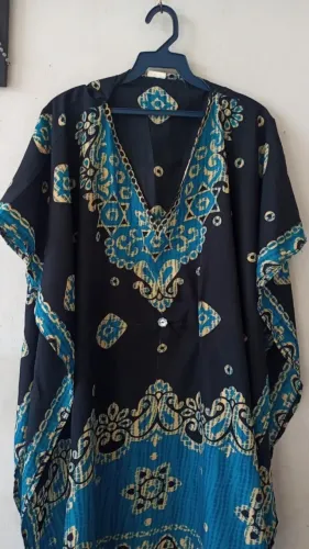 ? Saída de Praia Indiana Tam. G - Elegância e Conforto ! ? Aberta dos lados.