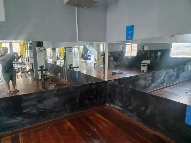 Espelhos para academia.
